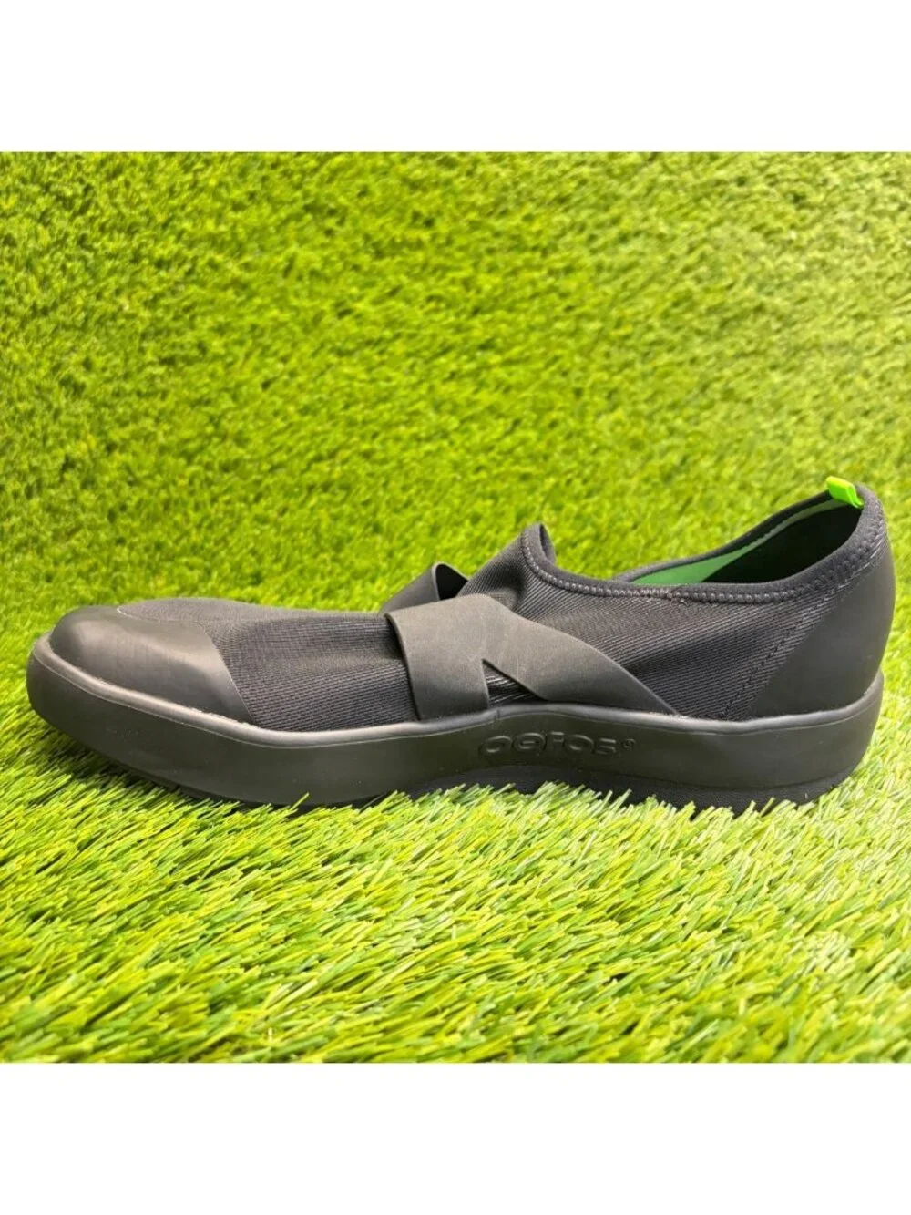 OOFOS OOmg Fibre Low Mens Size 11.5 Black Casual Walking Slip On Recovery Shoes